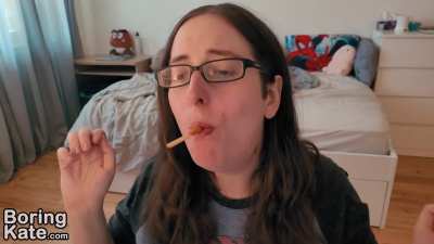 This is how all the cool girls eat corn dogs