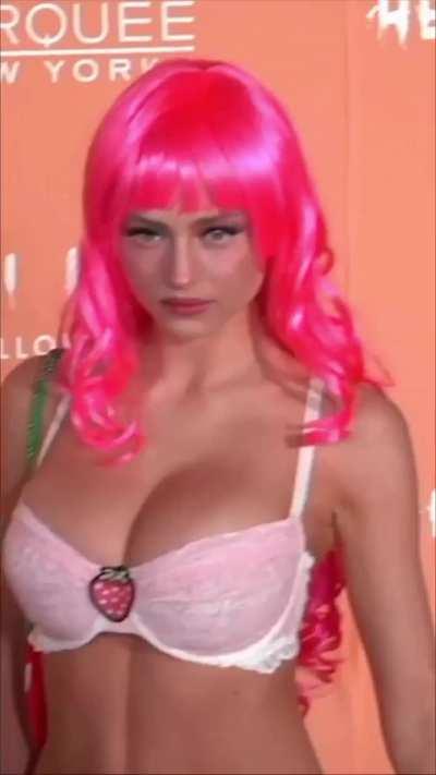 Leni | At her mom's Halloween Party | October 2023 