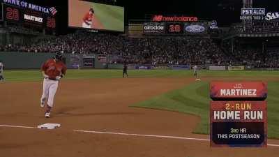 [Highlight] JD Martinez hits a 2-run shot to put the Red Sox up 11-3!