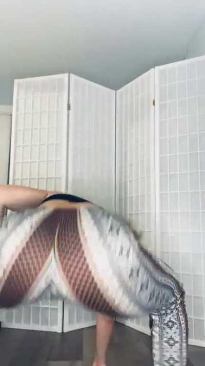 My goal is to twerk so hard that I rip my pants.