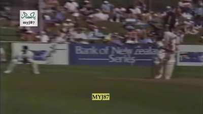 Navjot Sidhu’s off stump sent cartwheeling by Danny Morrison