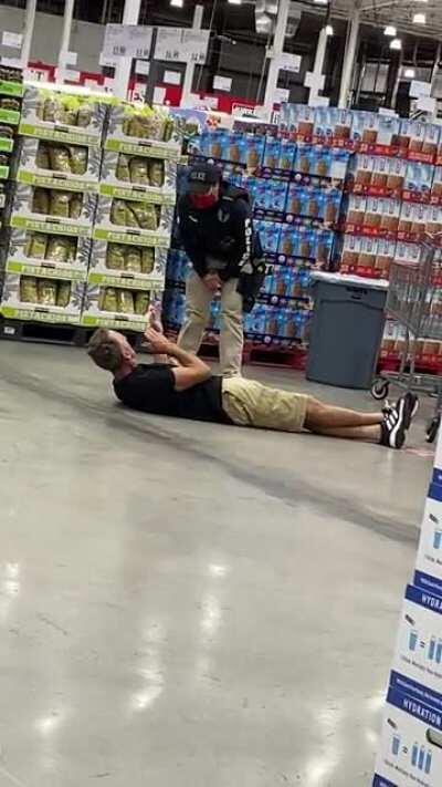 Grown ass man throwing a tantrum at Costco because he was told to wear a mask. Location: Lantana FL