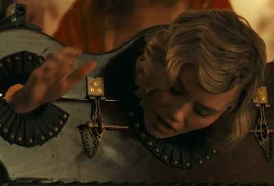 Virginia Gardner & Madison Elise Rogers - 1923 [S02E06] (2025)