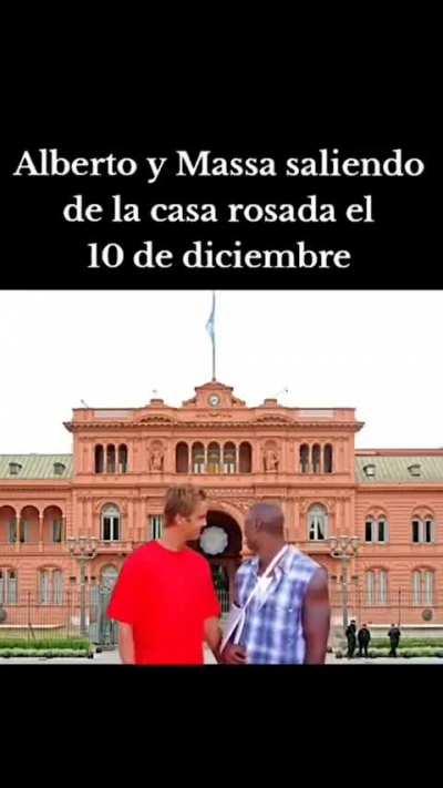 Massa y Almuerto abandonando casa rosada el 10 de diciembre 
