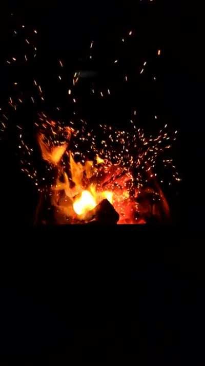 sab bonfire show krre hai :))