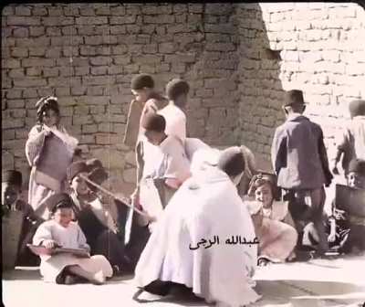 Every other Mediterranean nations is posting about how secular their country was..... Algeria a 100 years ago 🗿