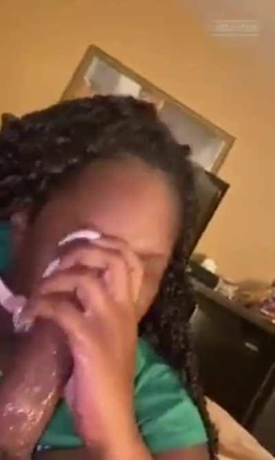 She give that crazy bitch head and gets a big facial