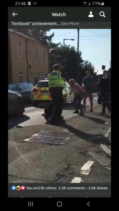 Woman resists/interferes with an arrest, Welsh copper with the PPD.