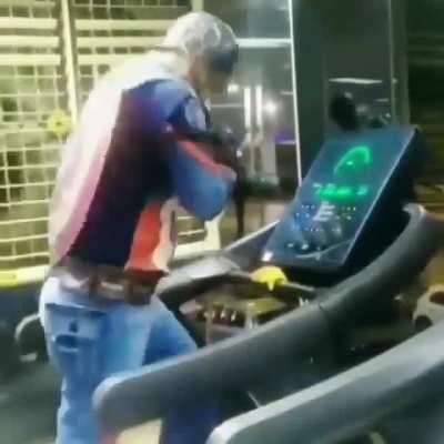 Ola lucas, pra ser super heroi