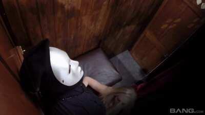 2) Rebecca Moore - Porn Videos ( Shnyp )