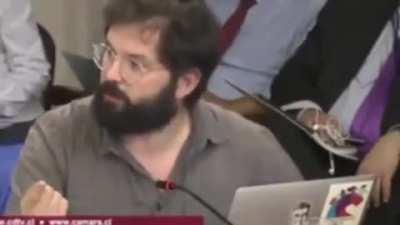 Nunca olvidar que el mechero voto en contra de bomberos