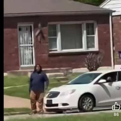 Brief argument ends in gunfire (St. Louis, Missouri, USA)