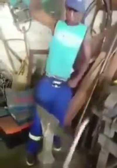 Ele é dos bons PogU