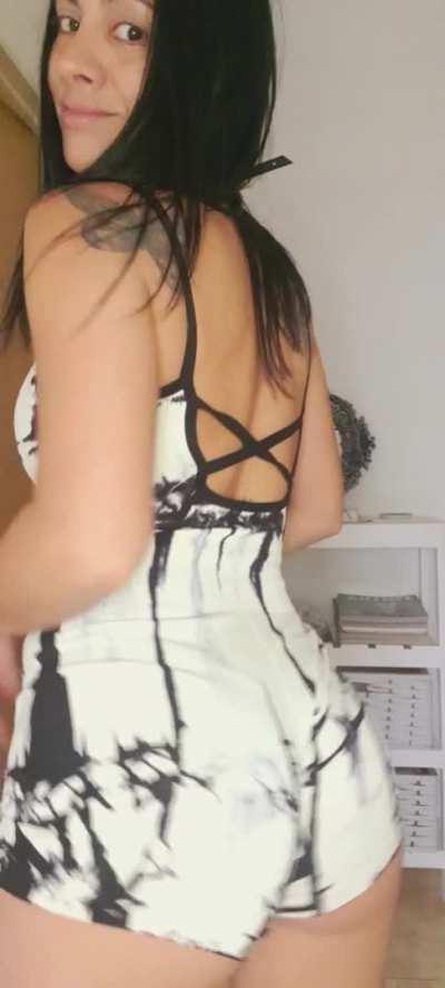 mmmmm, are you sure you want me to get on and dance like that on your penis?