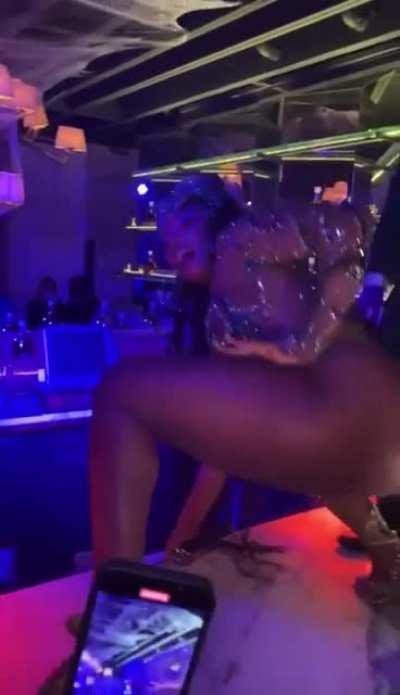 megantheestallionnsfw - Video #6166