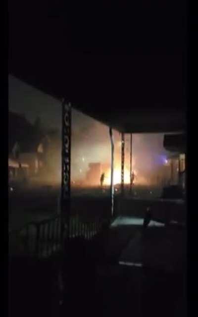 The full 5 minute video of the U-Haul firework explosion at a 150 person block party Ohio this 4th of July.