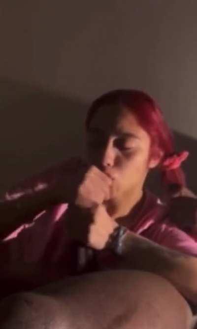 $3 entry fee. (11,600) videos and it’s 300+ videos a day in here. No Snitching 🤫. Request Who ever you’d like to see STOP PAYING FOR ONLYFANS AND PPV CONTENT 1x time fee of 3$ for whatever you want(For access to telegram group chat text me ) Check previou