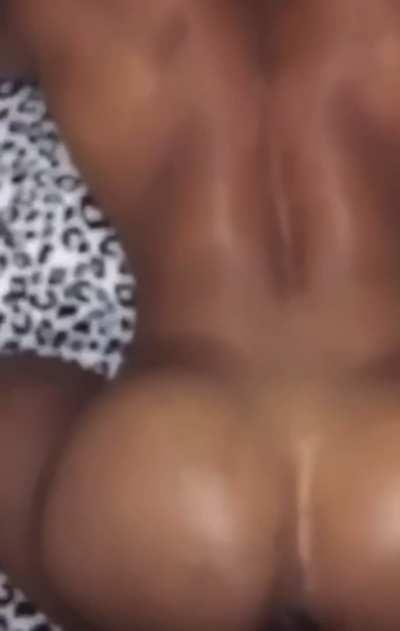 He cant get enough of my 🍑 💦