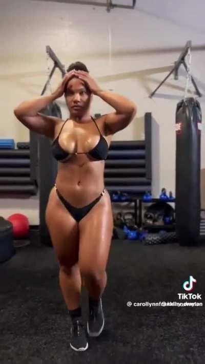 She pressure 😮‍💨