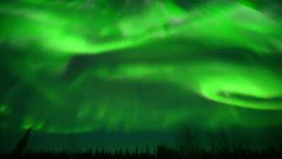 4K real-time video of Northern Lights with Sony a7 IV, 14mm f/1.8GM