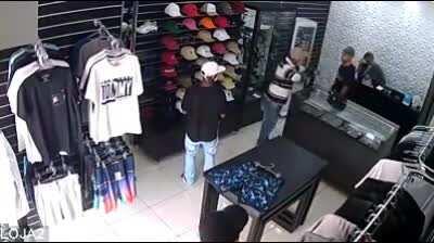 Clothing store owner shoots three armed robbers [Sorocaba, Brazil, 10/7]