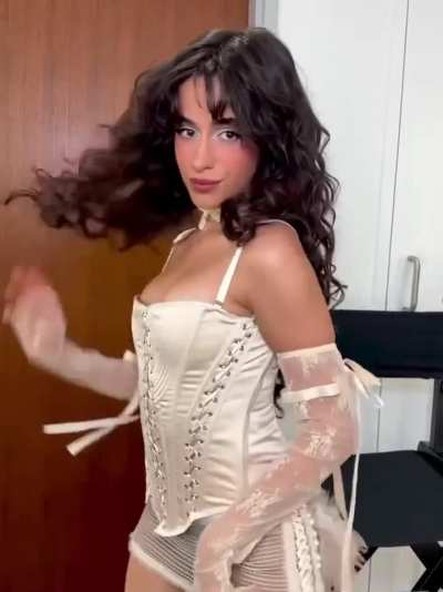 ‘got to sing torn by Natalie imbruglia aka what i heard was the Aussie national anthem for you legends’ - IG August 2025