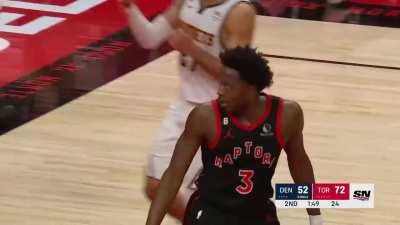 [Highlight] OG Anunoby rises up for the monster putback dunk