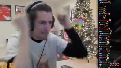 xQc plays VALORANT again.