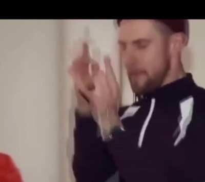 VISA tauta: #cancelStonkus; tuo tarpu Stonkus: