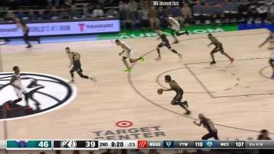 [Highlight] Kelly Oubre misses a wide open Gordon Hayward and hilariously tries to make up for it too late