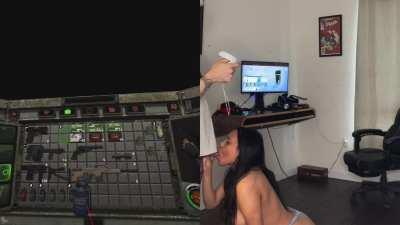 Randomly started sucking my bf dick while he’s trying to finish ResidentEvil4 VR 🙇🏽‍♀️😋