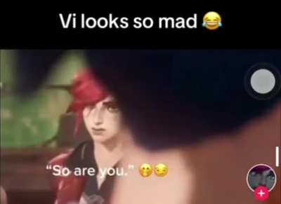 Ekko ruining the mood 😂💀(@viismymommy)