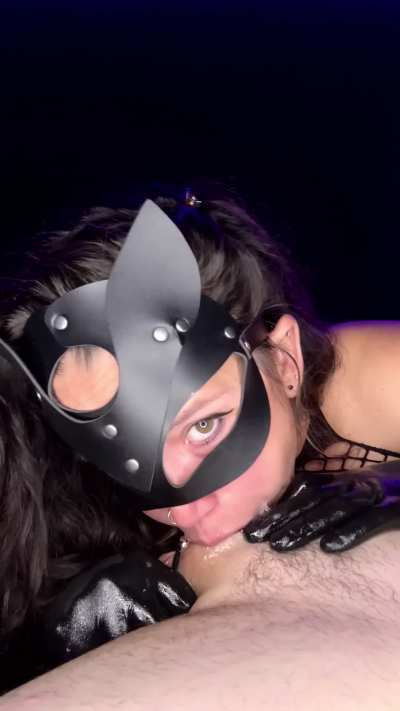 Sliding his cock down my throat over and over again 😈