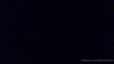 You can see her pussy throbbing when she cums