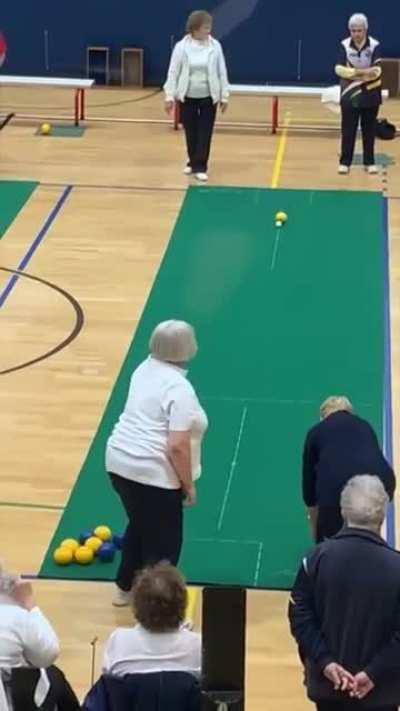 OG Lawn Bowling Granny