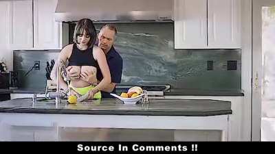 Stepdad Freeuse Stepdaughter While Washing Dishes