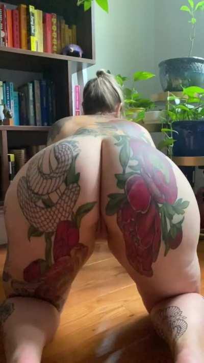 I want to break your dick off in it