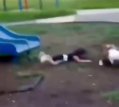 AsSAilant targETing pLayGroUnD vIcTiMs