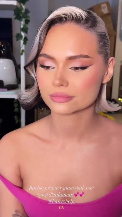 Talia in pink off shoulder Calvin Klein Bra 🥵