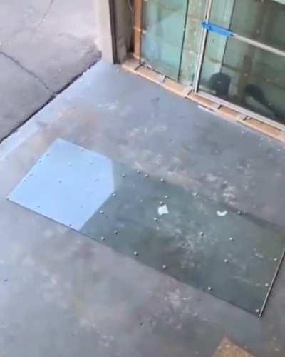 Last post for today. I promise !