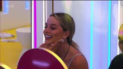 Scene with Whitney & Jess was the funniest part of the episode