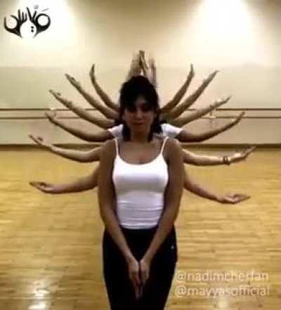 Mesmerizing Synchronization Between All Of them