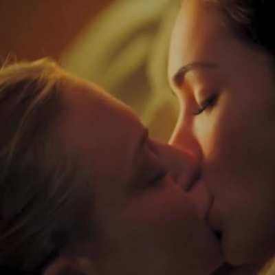 Birthday Girl Megan Fox and Amanda Seyfried