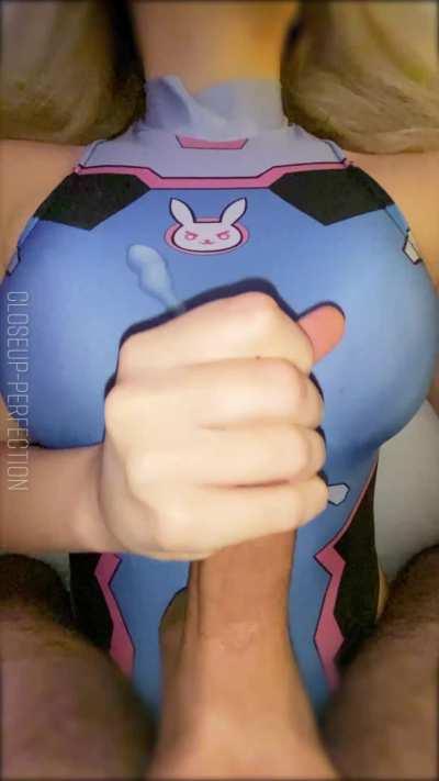 Dirty Dva getting a huge load