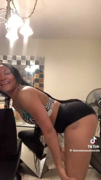 therealceeceenicole 2022 ahh trend