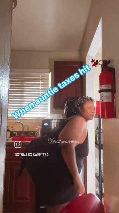 @xtra.lrgg.sweettea @xtra.lrg.sweettea Cheytoria keep making the continents drifts from one another with each step made.