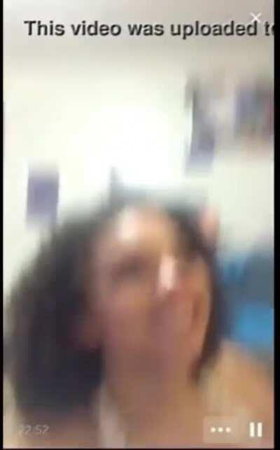 She Suckin On Live 👀