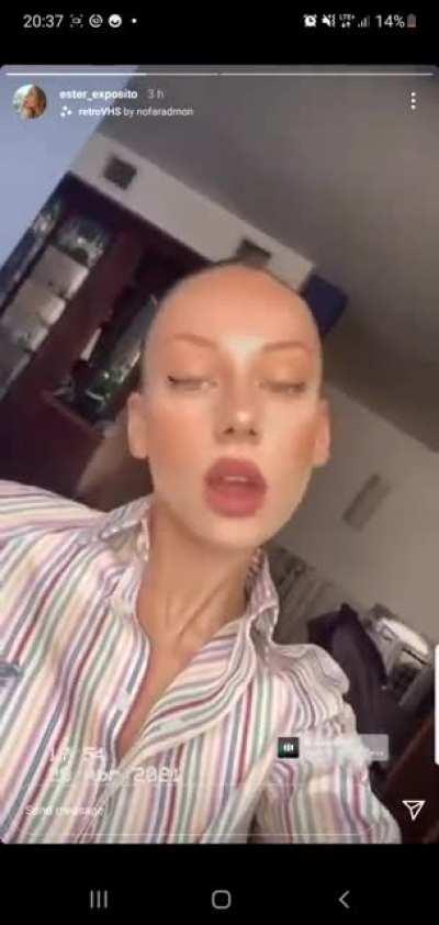 Instagram | I would keep kissing her softly so I drive her mad. What woul your idea be, though?