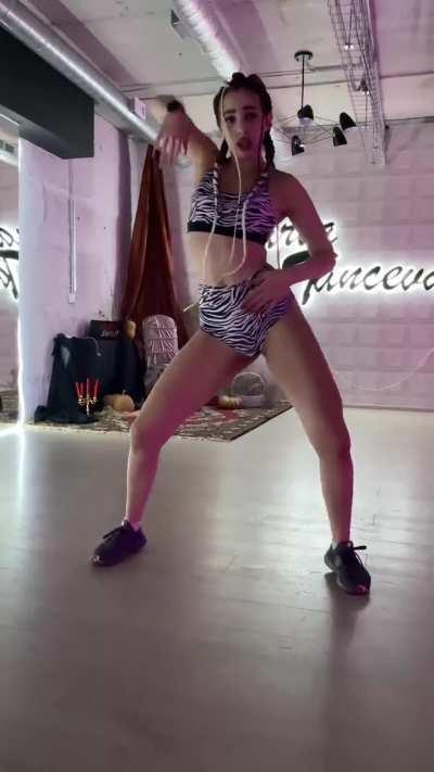 Working it 💃