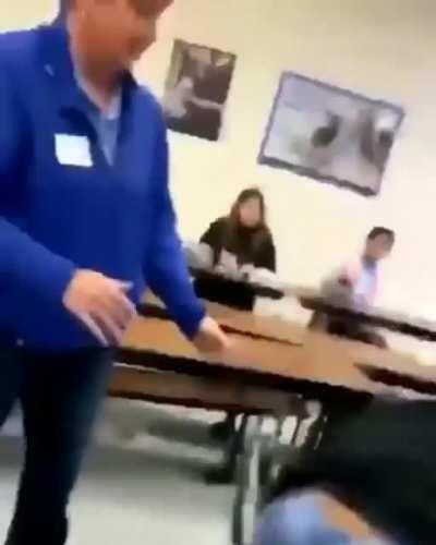 Bu ablaya madalya verilmeli.